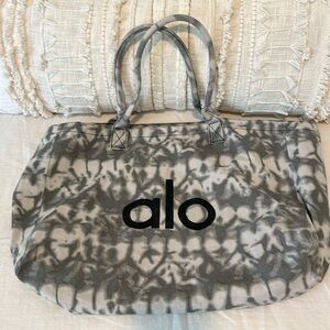 ALO TOTE BAG